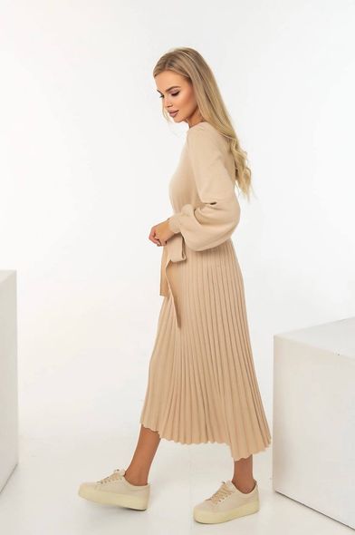 Knitted midi dress with pleated skirt, 48/52, Кремовий