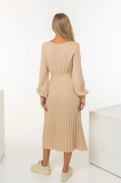 Knitted midi dress with pleated skirt, 48/52, Кремовий