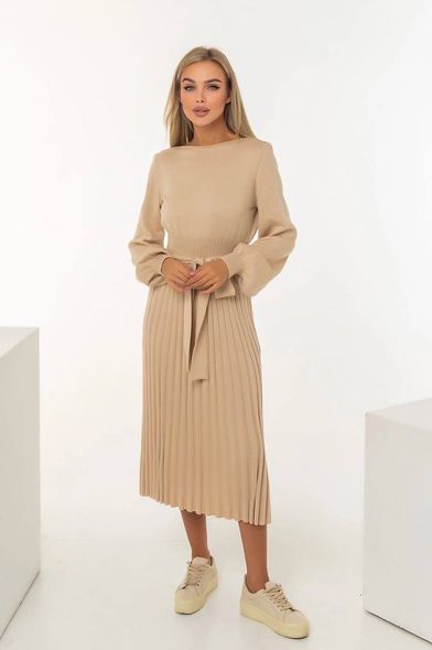 Knitted midi dress with pleated skirt, 48/52, Кремовий