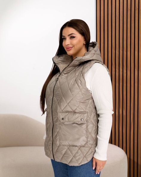 Жіночий утеплений стьобаний жилет PLUS SIZE