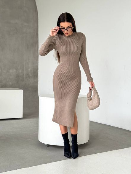 Вʼязана сукня у довжині міді, Onesize 42/48, Бежевий