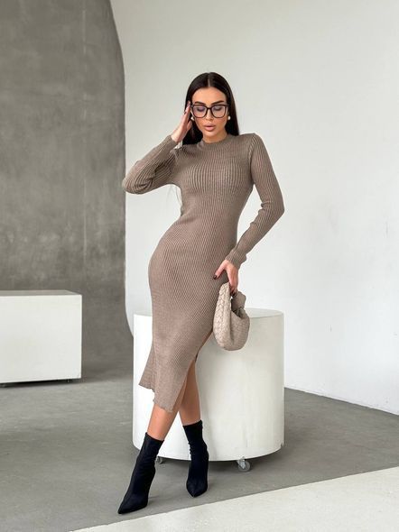 Вʼязана сукня у довжині міді, Onesize 42/48, Бежевий