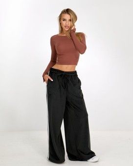 Жіночі спортивні велюрові штани oversize зі смужками