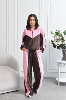 Велюровий спортивний костюм
